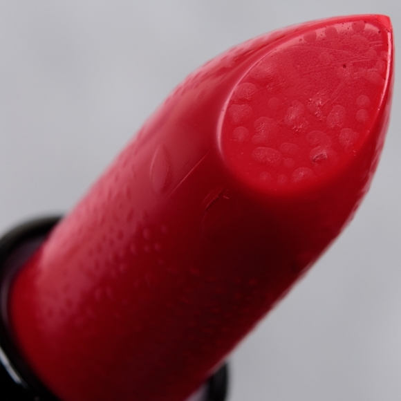 🧚‍♀️WILD CARD Mac DISCONTINUED Holiday Lipstick NWT - Picture 2 of 7